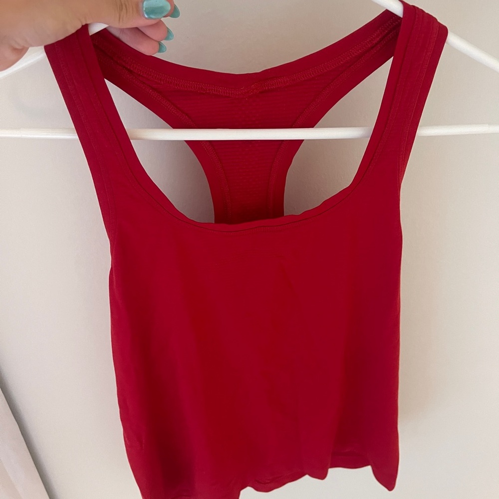 Size 6 lululemon dark red race length swiftly tech tank